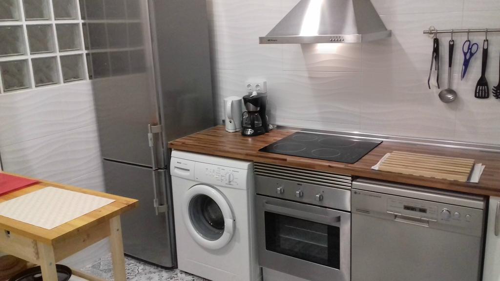 Apartment on Carrer del Dr. Lluch Valencia Exterior foto